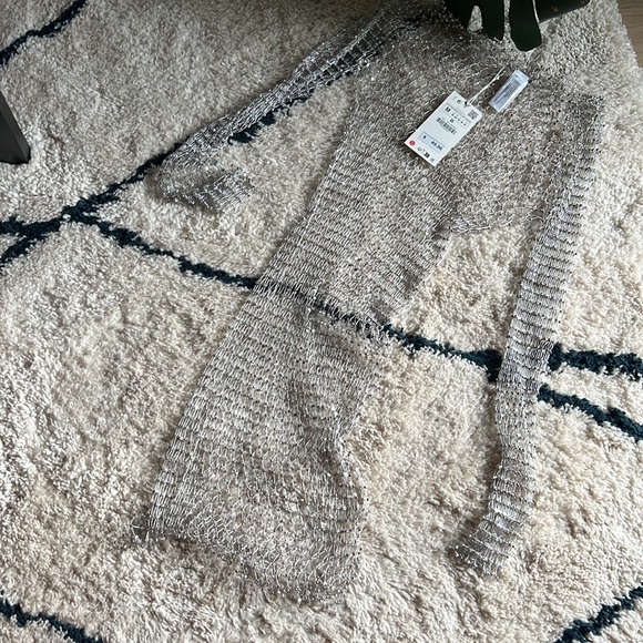 Jewel Mesh Dress - Picture 7 of 8